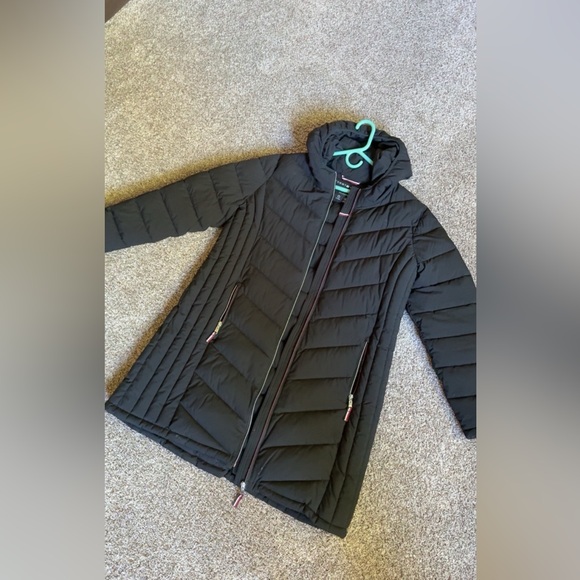 Women’s Tommy Hilfiger coat - Picture 1 of 3